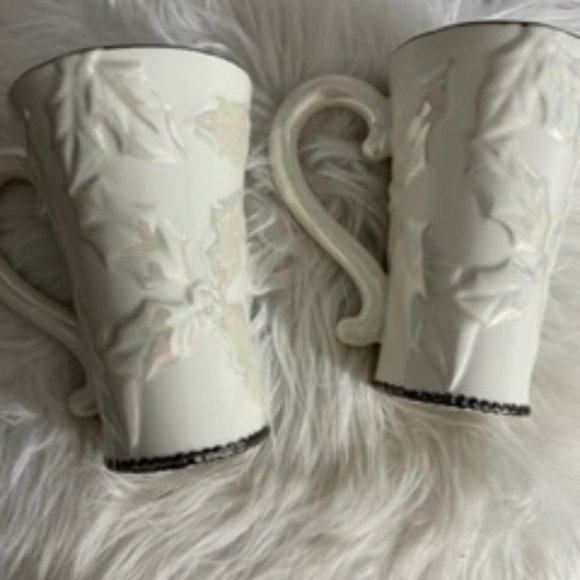 2 Christmas Morning Coffee Mugs, Holly Motif, Bella Cassa by Ganz - Picture 2 of 5